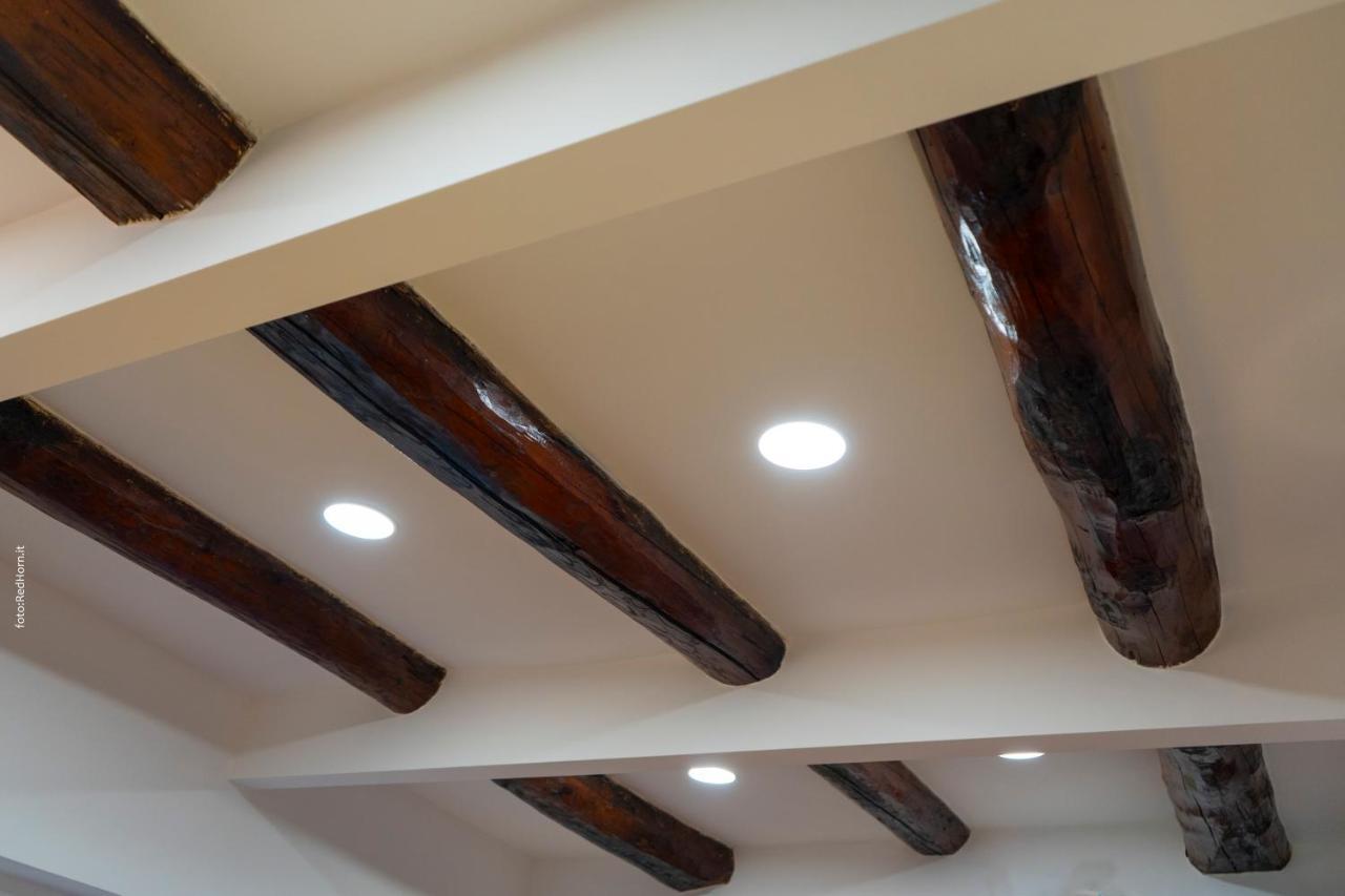 Two Rooms Chiaia 37 Naples Luaran gambar